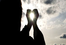 杠杆的工具:怎么用手机买股票-下调！港交所宣布！优化按金抵押品安排